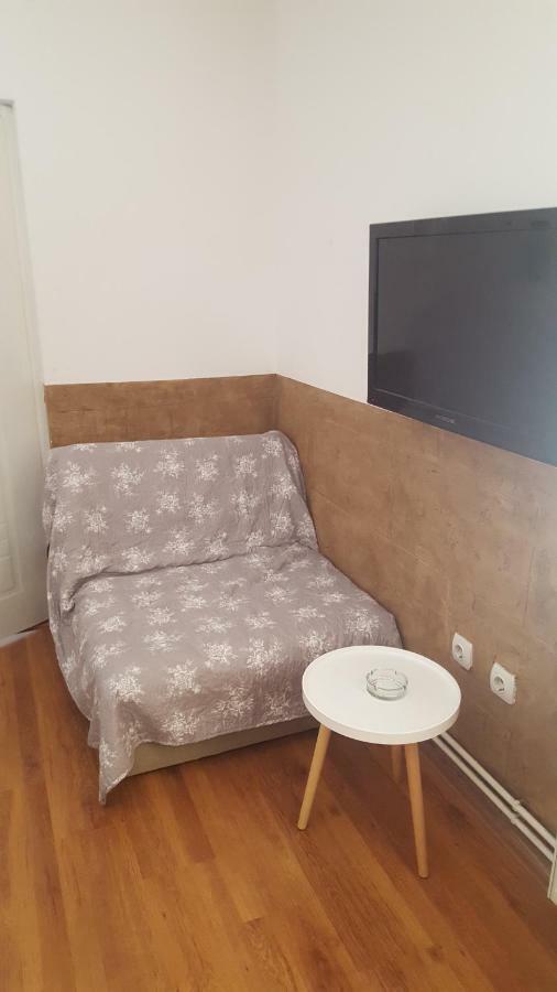 Villa Jelena - Sobe Kragujevac Extérieur photo